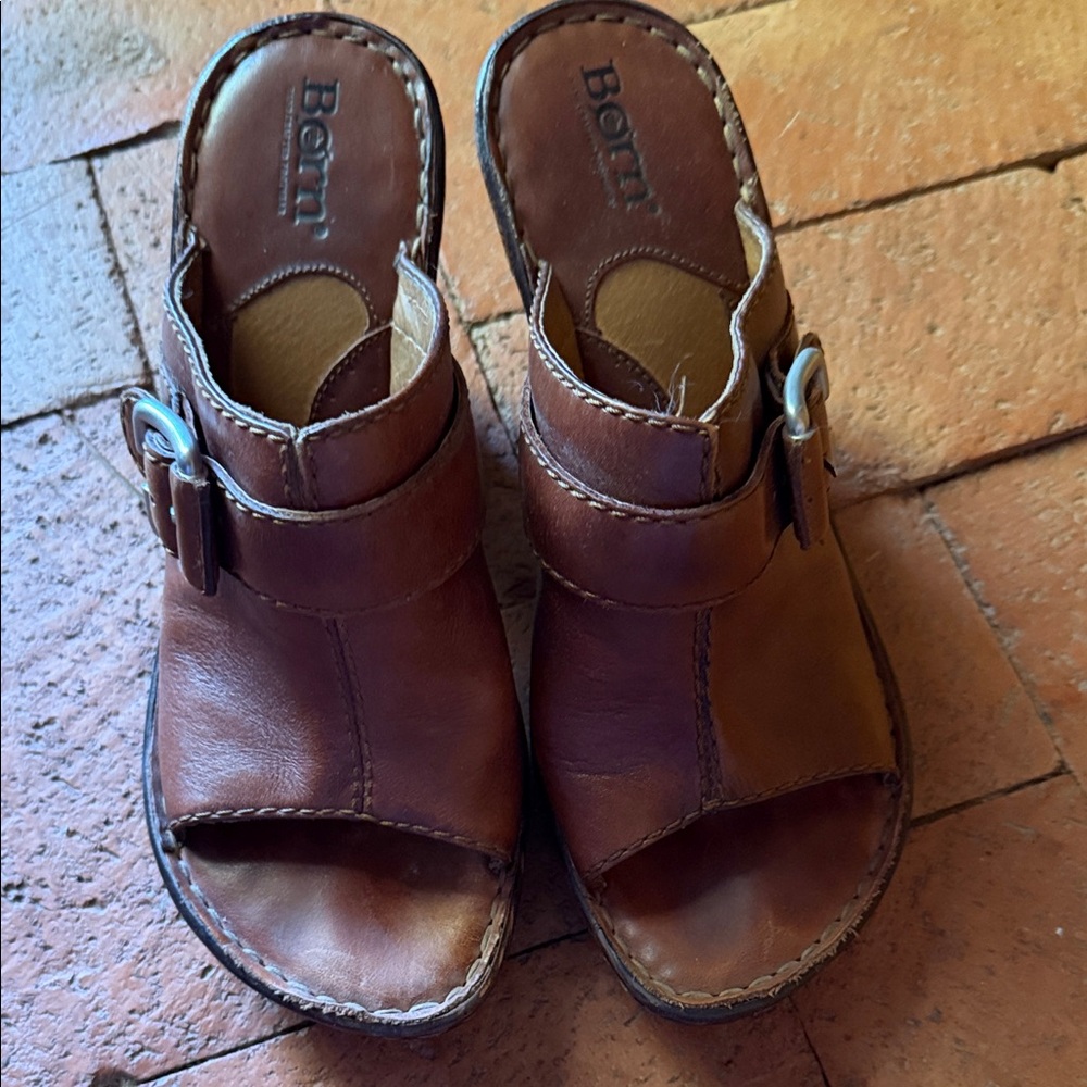 Born Women's Tan Leather Mules